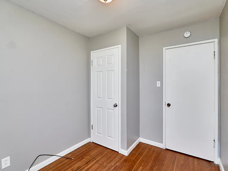 446 Cameron Rd — Photo 8