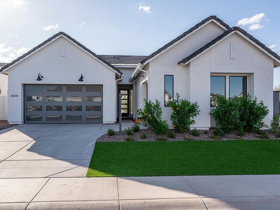 Eastover Contemporary Farmhouse Front Exterior