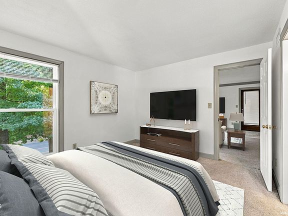4th image of 3502 Ivy Commons Dr APT 202