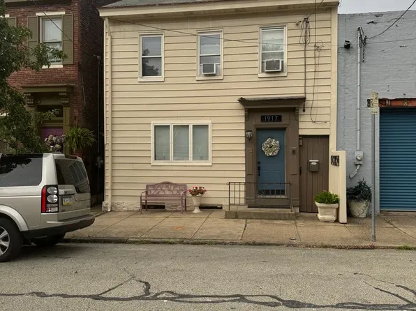 1917 Mary St, Pittsburgh, PA 15203