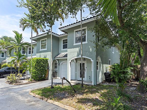 3rd image of 808 SW 4th Avenue