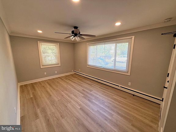 5th image of 4253 Brooks St NE #1