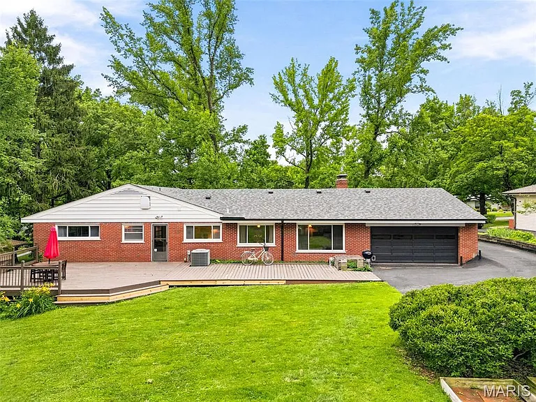 23 Beaver Dr — Photo 64