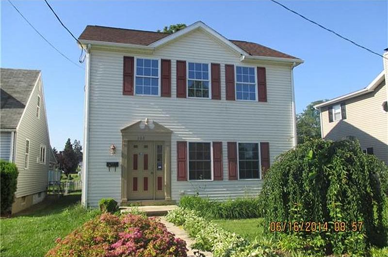 1st image of 308 Essex St