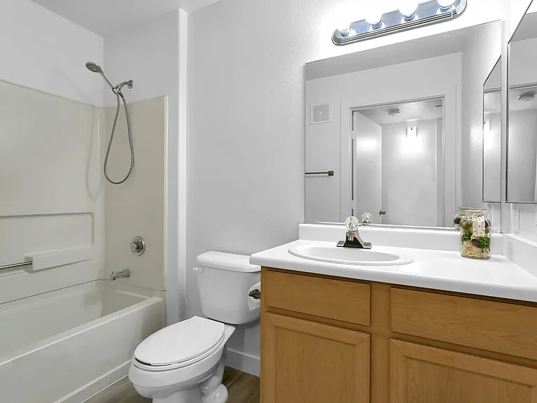 950 Seven Hills Dr #1016 — Photo 5