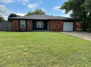 322 W Maple Branch Way, Mustang, OK 73064