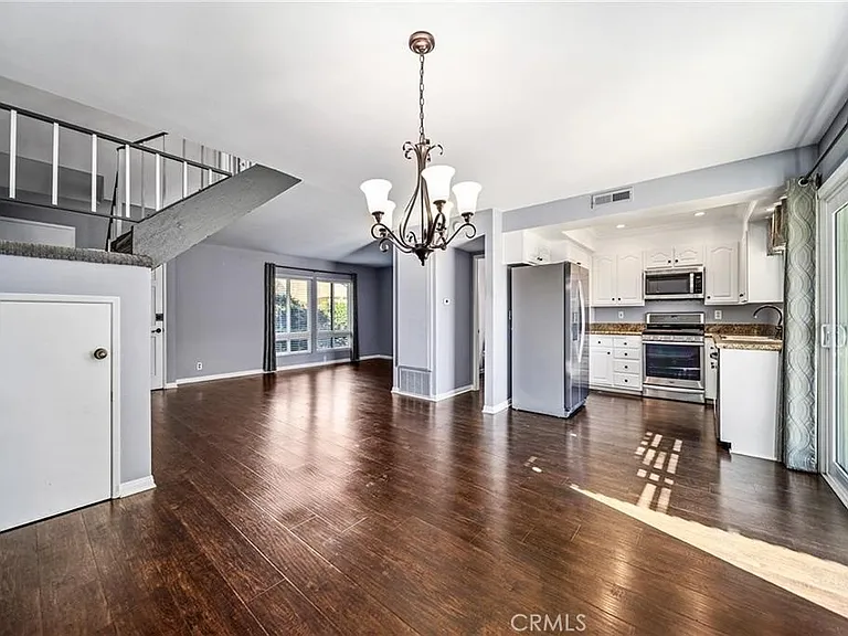 2932 N Cottonwood St #9 — Photo 6