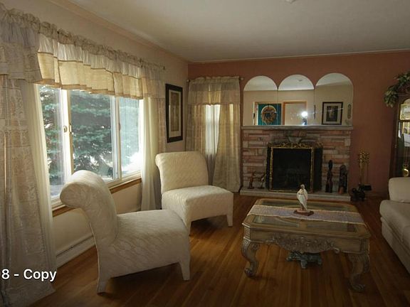 4th image of 4341 Poinsettia Ave SE