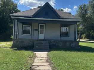 537 W 2nd St, Junction City, KS 66441