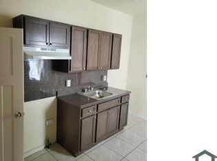 5014 Portico St, Philadelphia, PA 19144