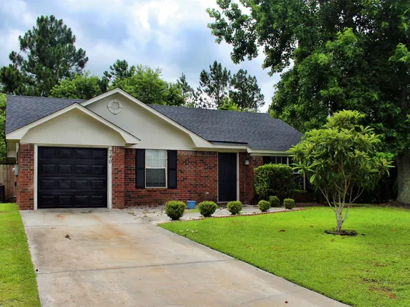 740 Timber Ridge Trl, Hinesville, GA 31313