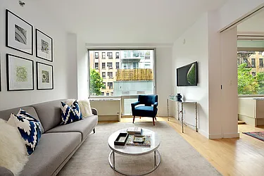 Sold by Prime Manhattan