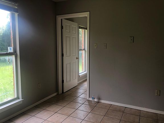 3rd image of 10195 Curtis Dr