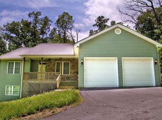 505 Burnside Trl, Hendersonville, NC 28792