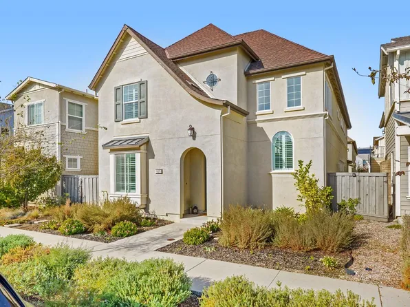 1025 Forbes Ln, Davis, CA 95616