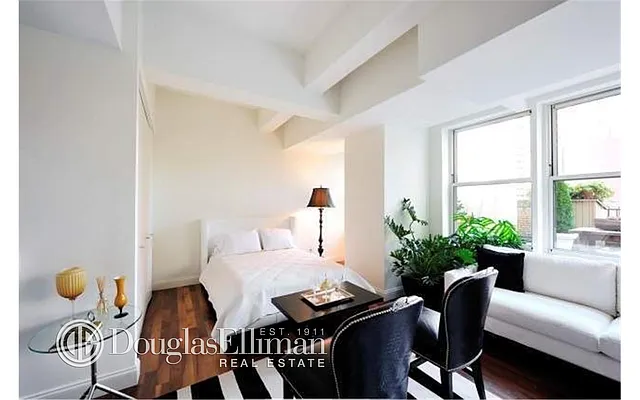 Rented by Douglas Elliman | media 10