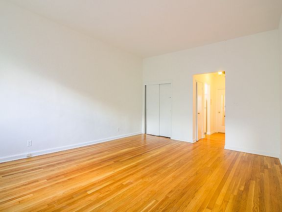 3rd image of 414 E 85th St APT 2B