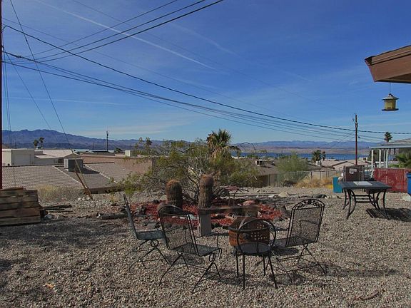3rd image of 770 Caliente Ln