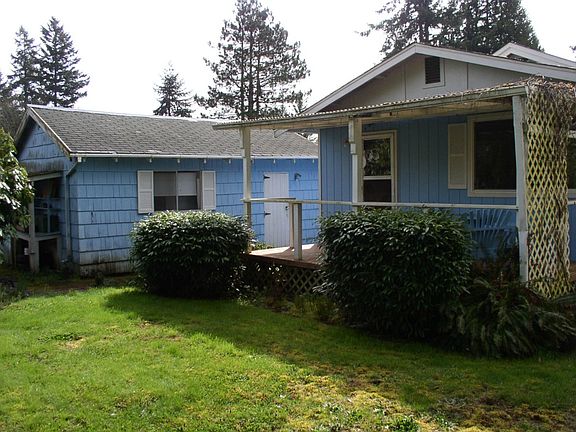 3rd image of 1820 8th Ave SE