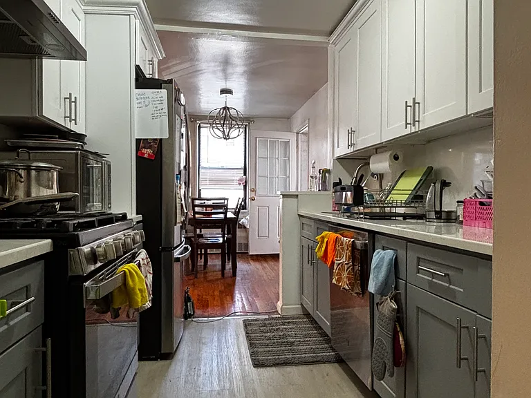 138-15 Franklin Ave #3 — Photo 3