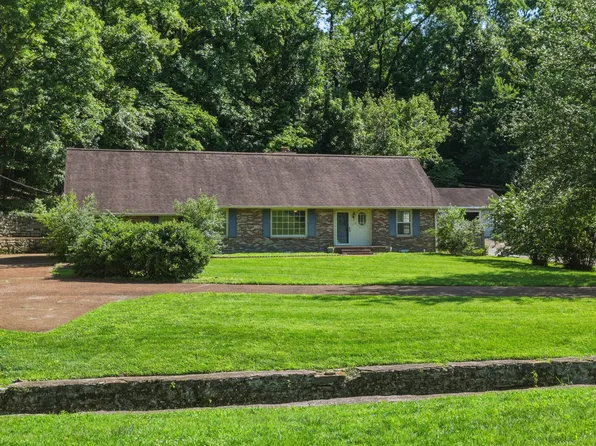 2739 Windemere Dr, Nashville, TN 37214