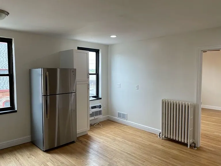 255 Shady Avenue — Photo 27
