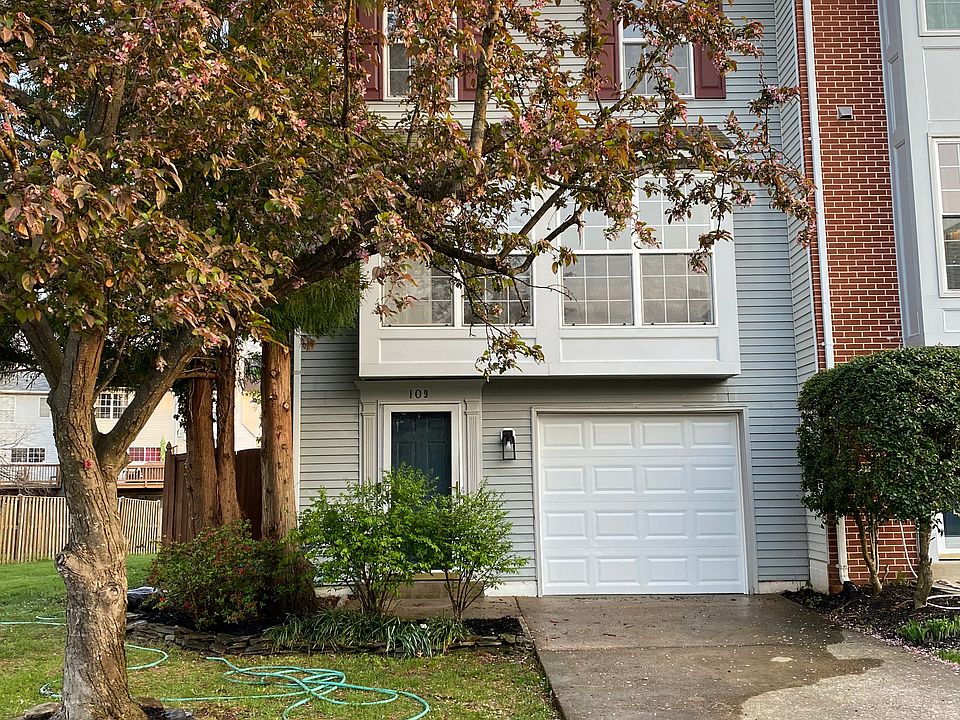1st image of 109 Hampshire Sq SW