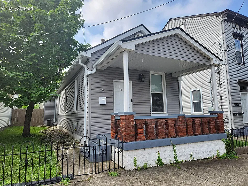 416 W 11th St