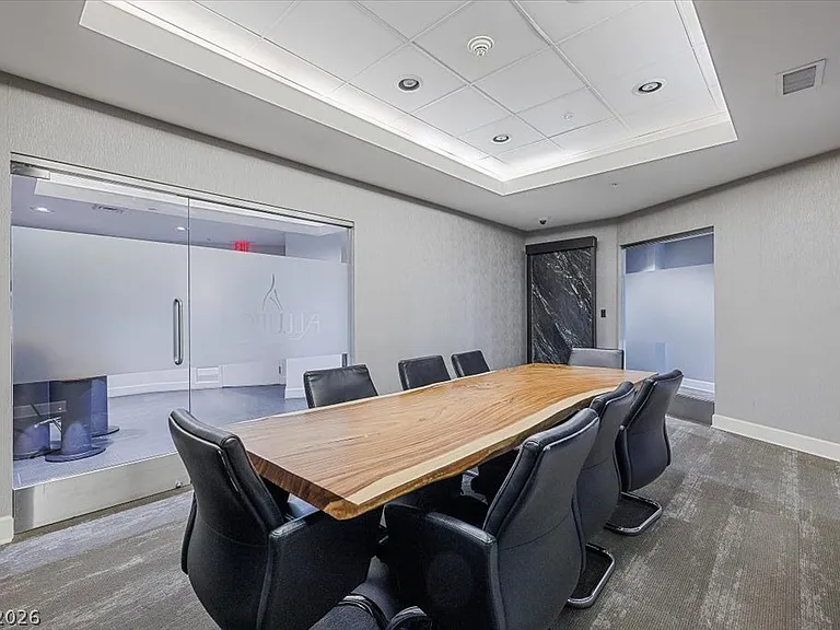 200 W Sahara Ave #3201 — Photo 25