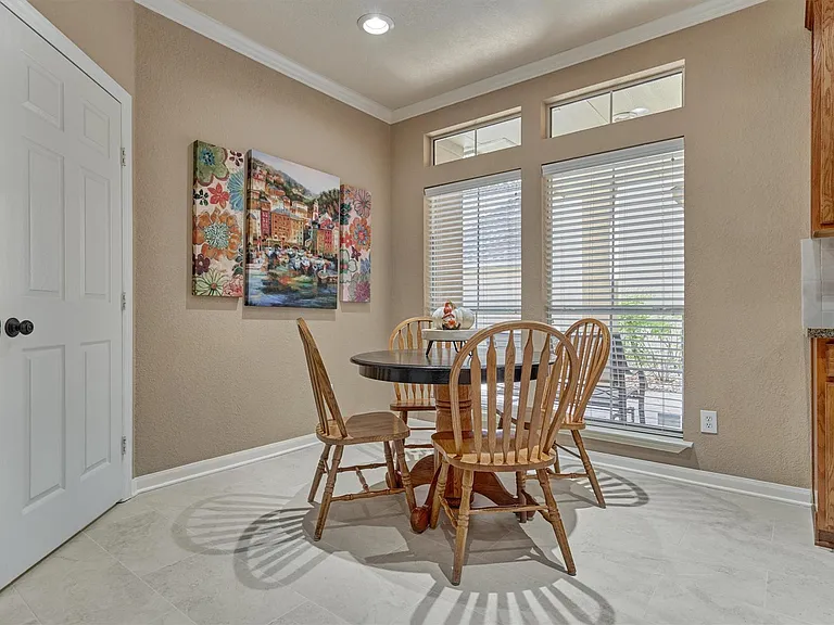 15 Cobble Gate Pl — Photo 16