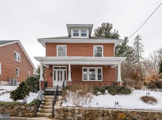 418 W Sunset Ave, Ephrata, PA 17522