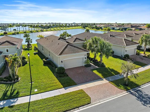 8907 SW Pepoli Way, Port Saint Lucie, FL 34987