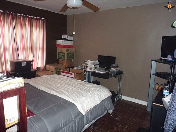 5th image of 400 E Stephens Ave