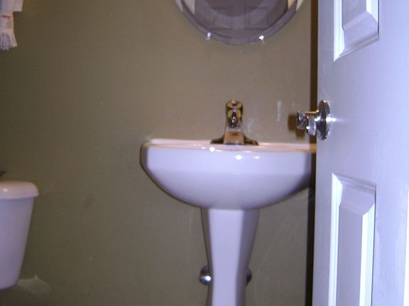 first floor 1/2 bath