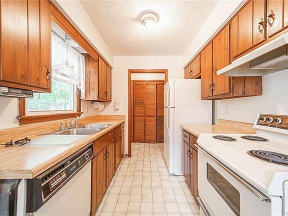 4th image of 9288 Monongahela Trl