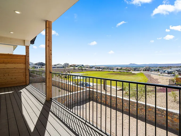 4025 Boardwalk Rd — Photo 33
