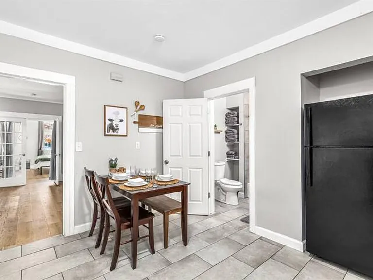 278 Euclid St #3BR — Photo 31