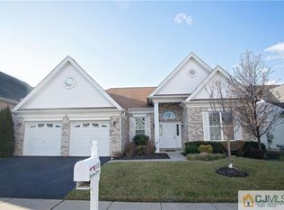 113 Riviera Dr, Monroe Township, NJ 08831