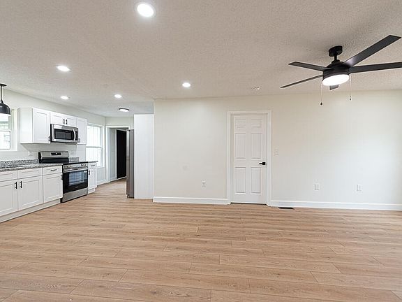 5th image of 120 Pulliam Dr