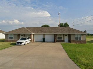 940 W Morgan St, Bolivar, MO 65613
