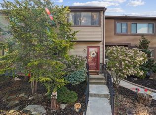 606 Tall Oak Ln, Hillsborough, NJ 08844