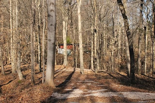 1st image of 174 Woody Ln