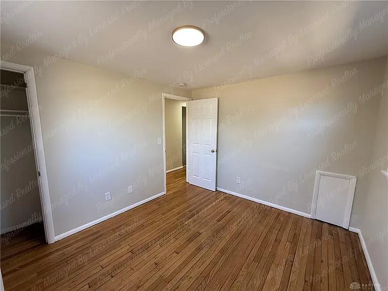 675 Wright St — Photo 30