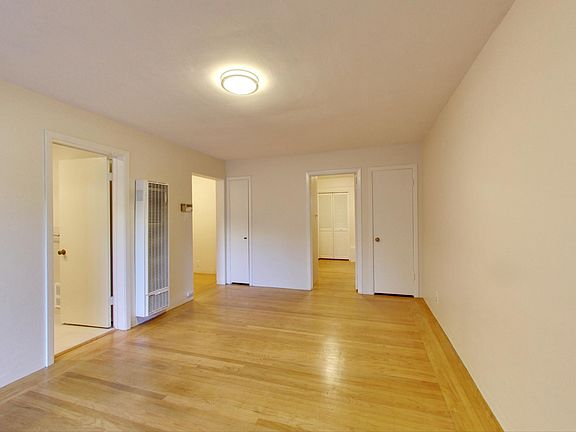 5th image of 1608 Vallejo St