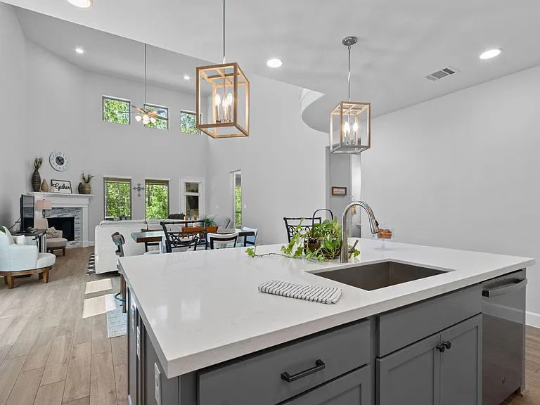 282 Sky Top Dr — Photo 13