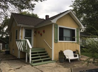 4421 Cross St, Downers Grove, IL 60515