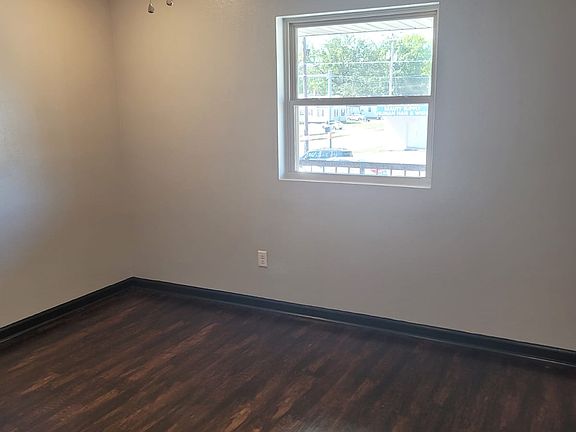 2nd image of 2601 S Olive St APT 30