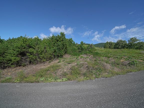 2nd image of 3637 Mountain Ash Way