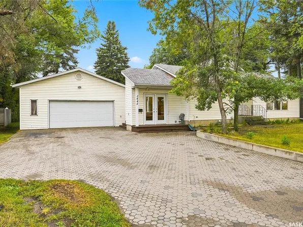 3445 11th STREET W, Saskatoon, SK S7M 1K4