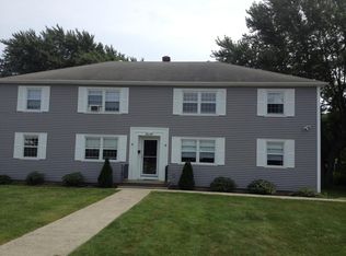 80 Mount Hope Ave APT 2, Bristol, RI 02809